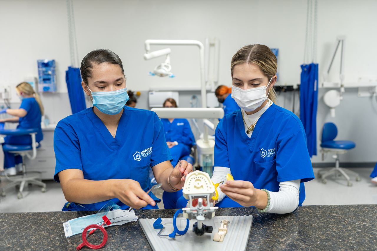 Dental Assisting program students