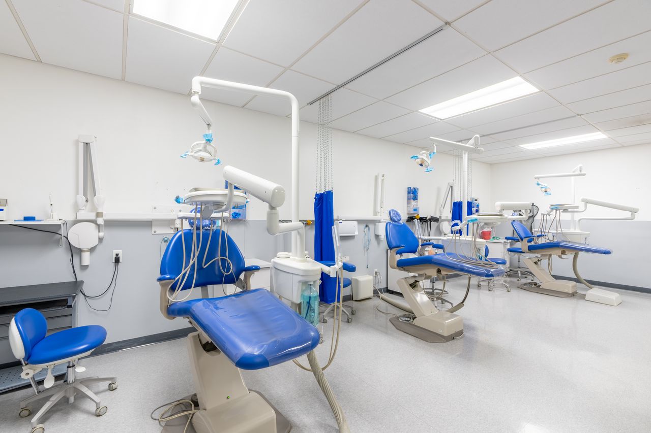 Dental Assisting Facilities